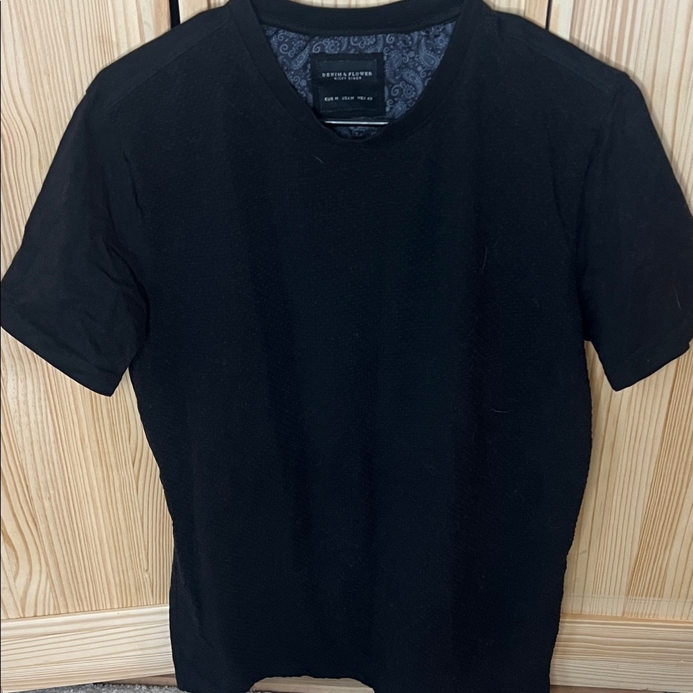 Denim & Flower Black Paisley T-Shirt